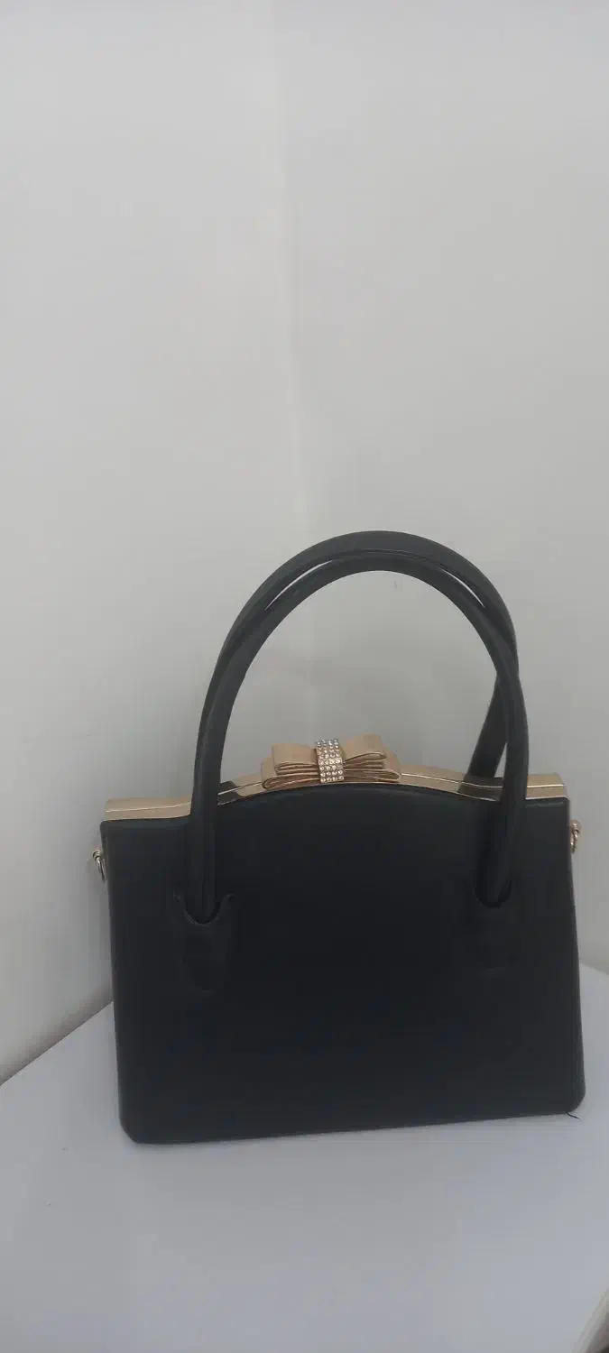 کیف|کیف، کفش، کمربند|بیرجند, |دیوار