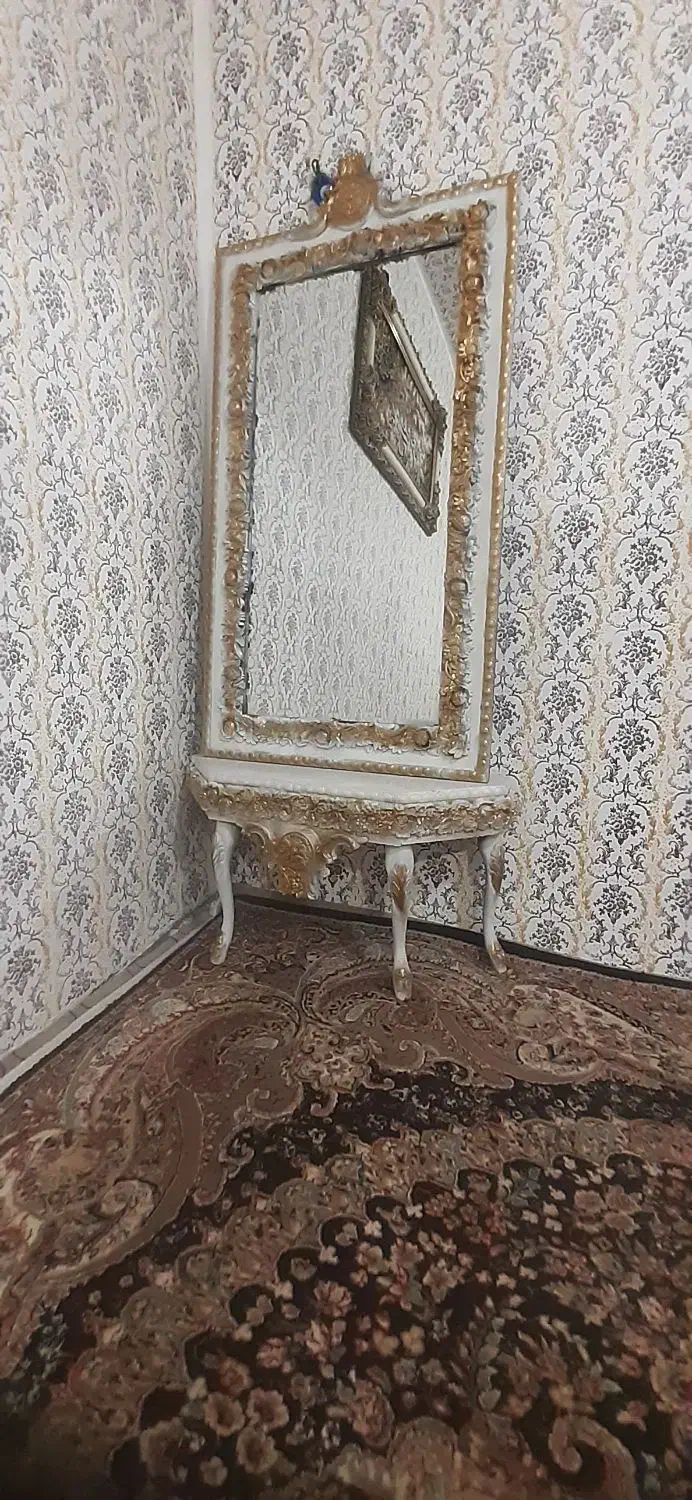 آینه کنسول تمیز|مبلمان خانگی و میز عسلی|بیستون, |دیوار