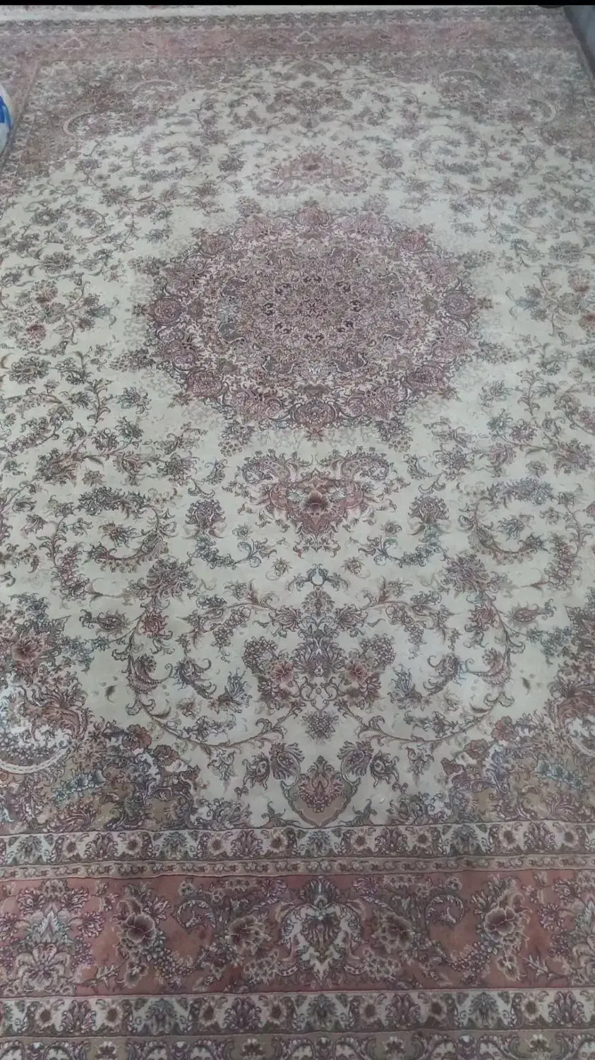 فرش زمرد مشهد جنس خیلی خوب|فرش|مشهد, امیر|دیوار