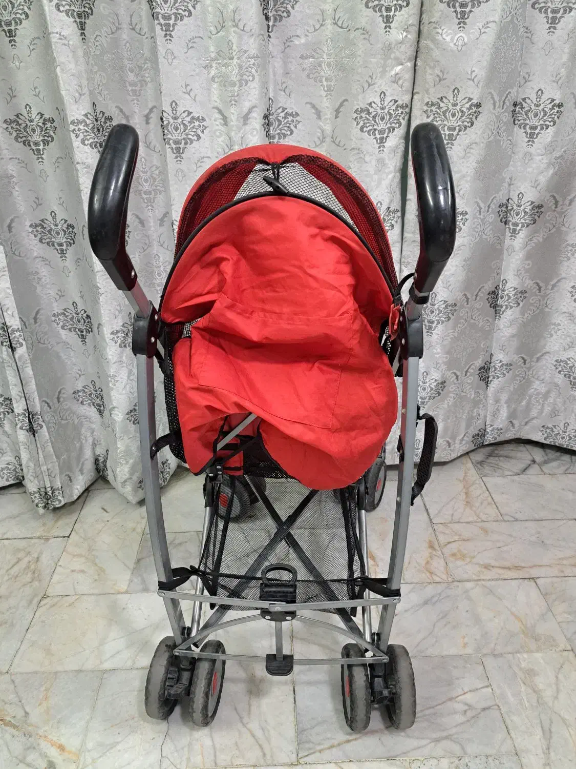 کالسکه خارجی تاشو|کالسکه و لوازم جانبی|مشهد, نوید|دیوار