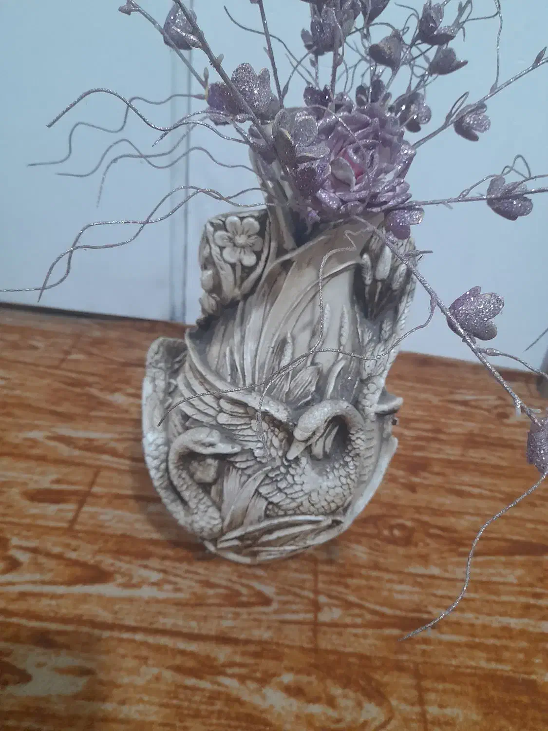 دو عدد گلدان به همراه گل جنس گل فوم اکلیلی|گل مصنوعی|رشت, ولکس|دیوار