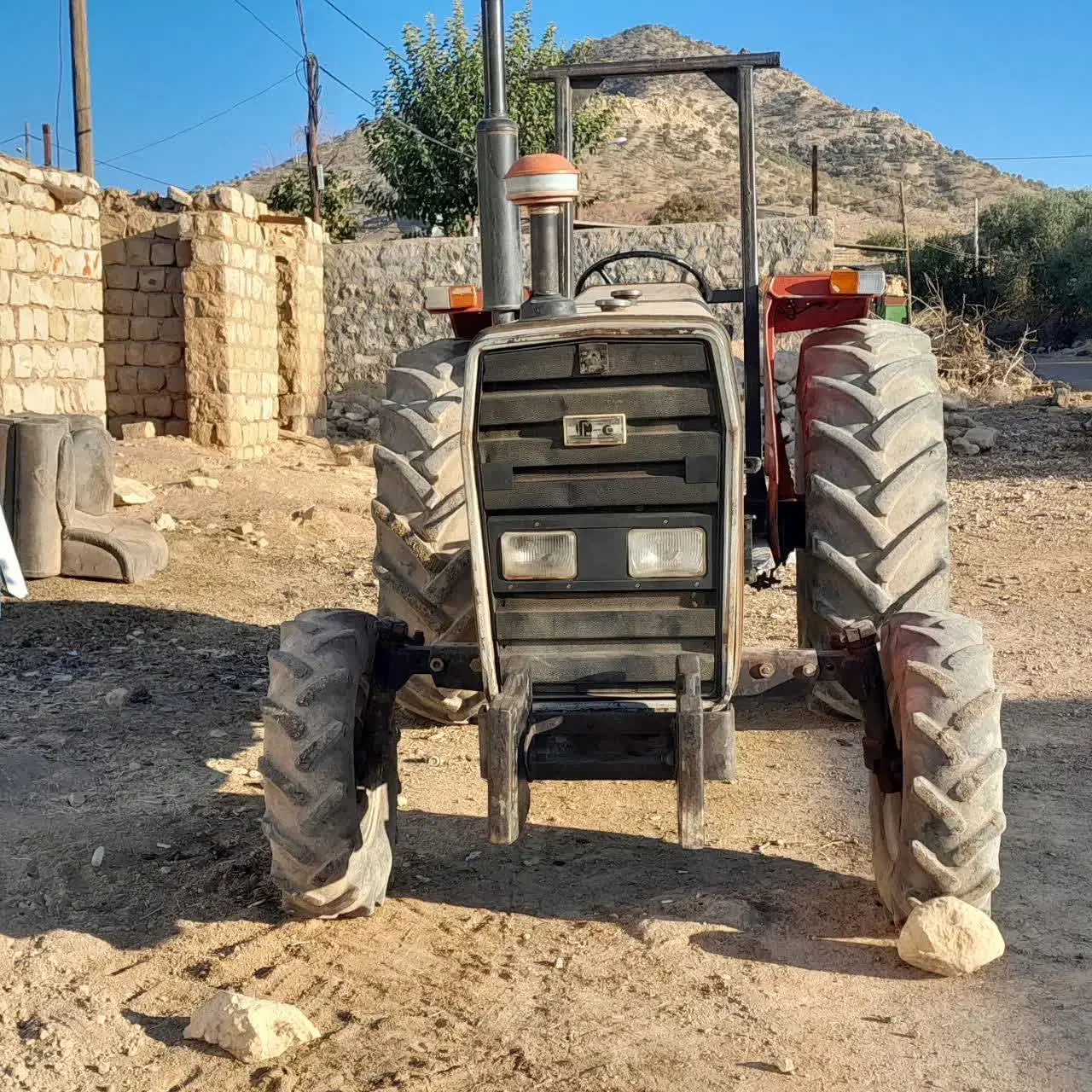 تراکتور مدل ۸۲مالچه|خودرو سنگین|کوهدشت, |دیوار