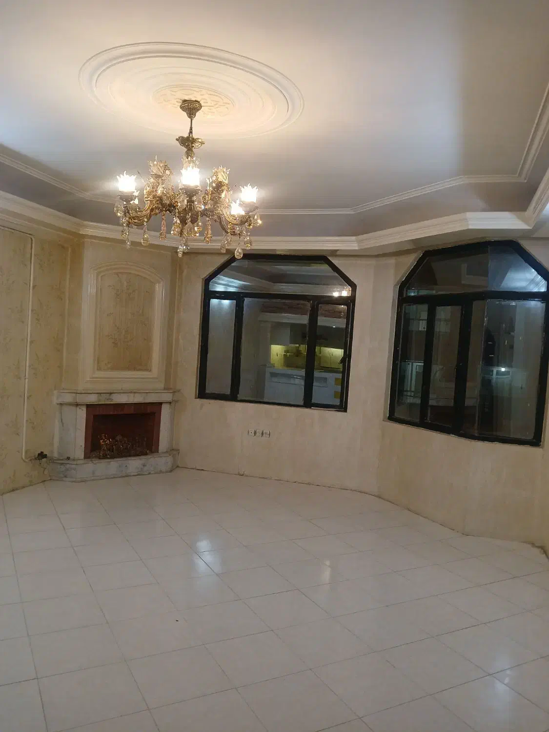 آپارتمان 95 متری بلوار فکوری. شقایق 4|فروش آپارتمان|مشهد, هفت تیر (نه دره)|دیوار