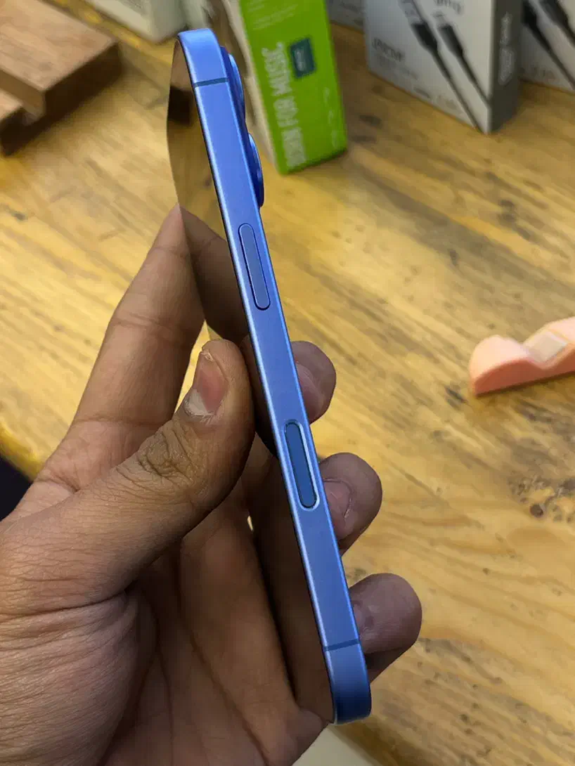 16Normal 128Gb/Ch 99%|موبایل|یزد, |دیوار