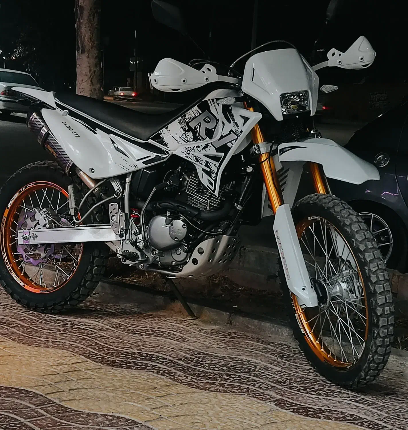 موتور روان 200|موتورسیکلت|بجنورد, |دیوار