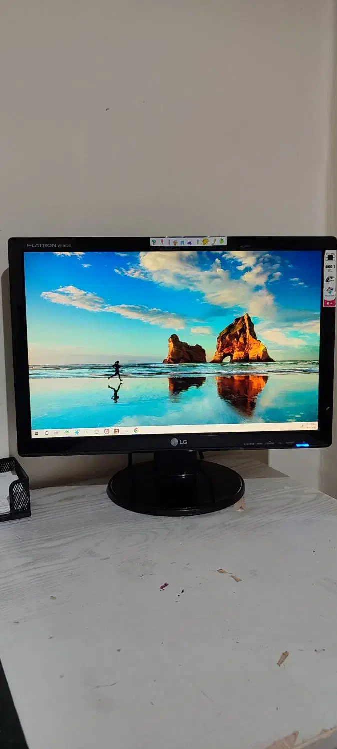 مانیتور۲۲اینچ|قطعات و لوازم جانبی رایانه|تهران, تختی|دیوار