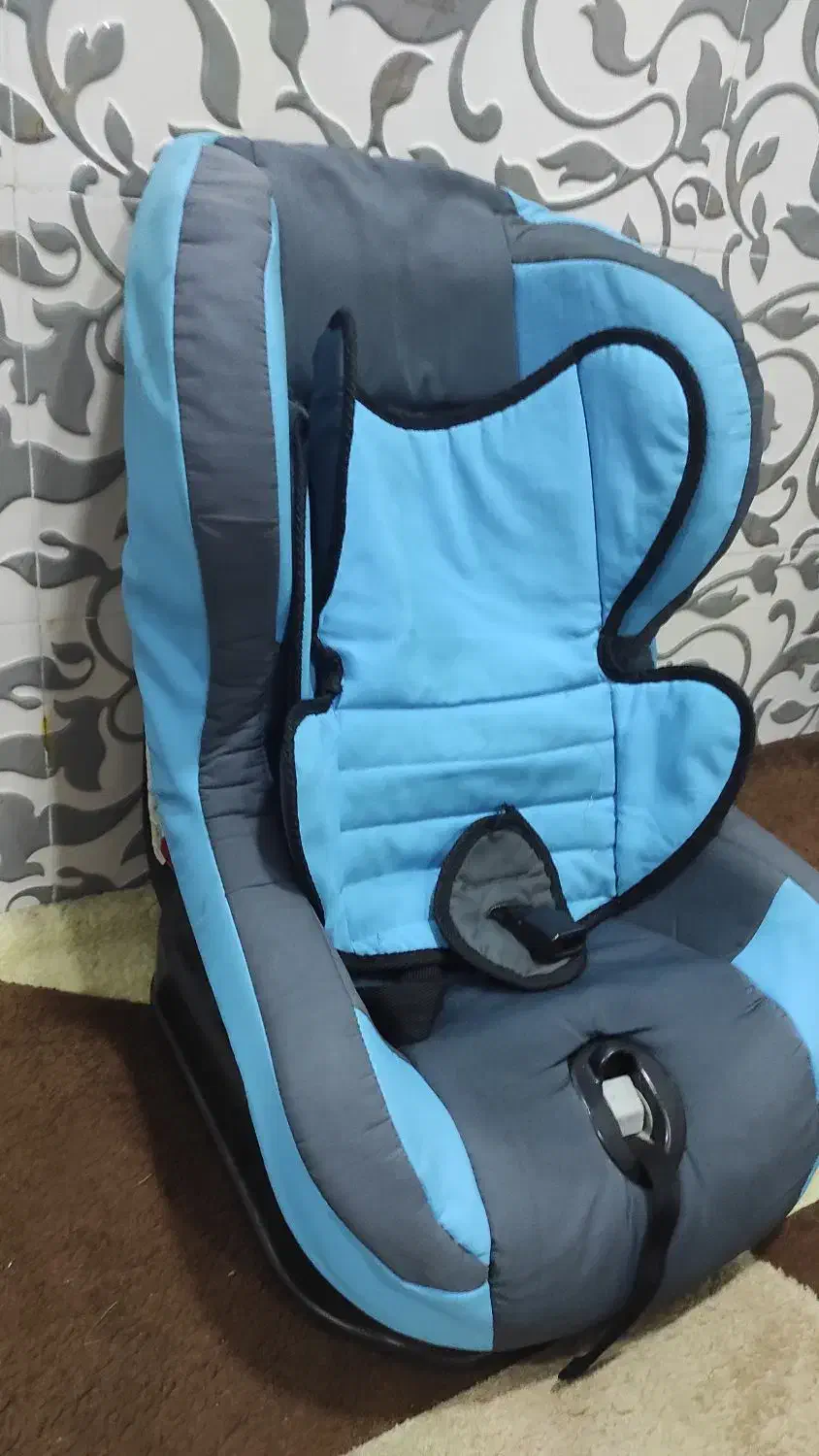 صندلی کودک|تخت و صندلی بچه|قشم, |دیوار