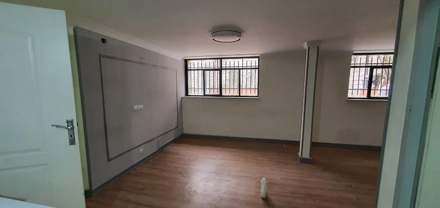 ۲۴۰ متر مستغلات ۱۴۰ متر +۶۵ متر زیر زمین