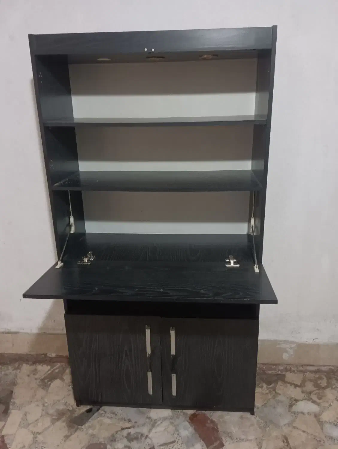 فروش کمد|بوفه، ویترین، کنسول|رشت, کاکتوس|دیوار