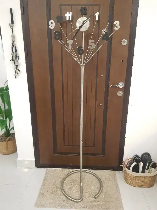 ساعت کنار سالنی مدرن|ساعت دیواری و تزئینی|قائمشهر, |دیوار