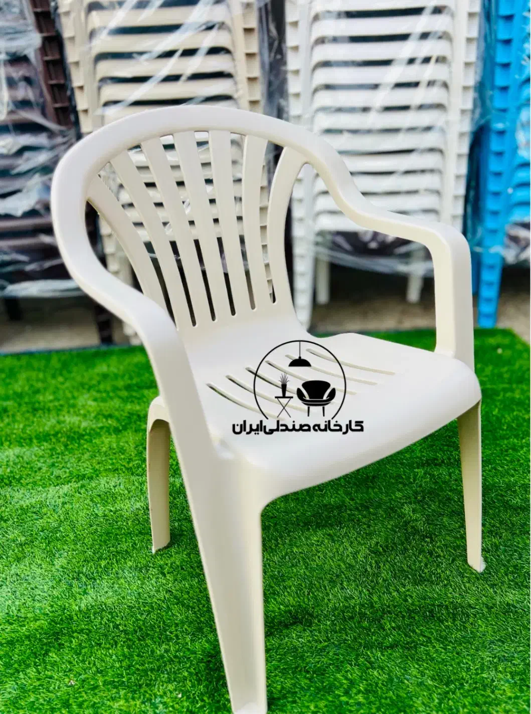 صندلی پلاستیکی باغی کافه طرح اونتا|میز و صندلی غذاخوری|تهران, میدان ولیعصر|دیوار