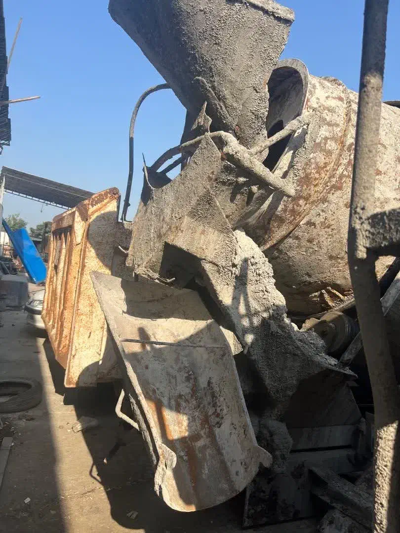 میکسر ۷متری و ۹ متری|ماشین‌آلات صنعتی|سرخه حصار, |دیوار