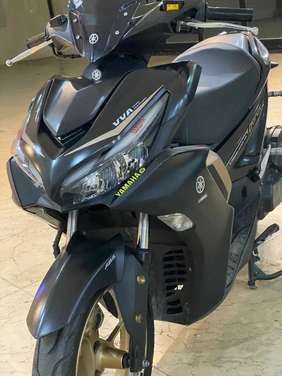 ایروکس1402|موتورسیکلت|اراک, |دیوار