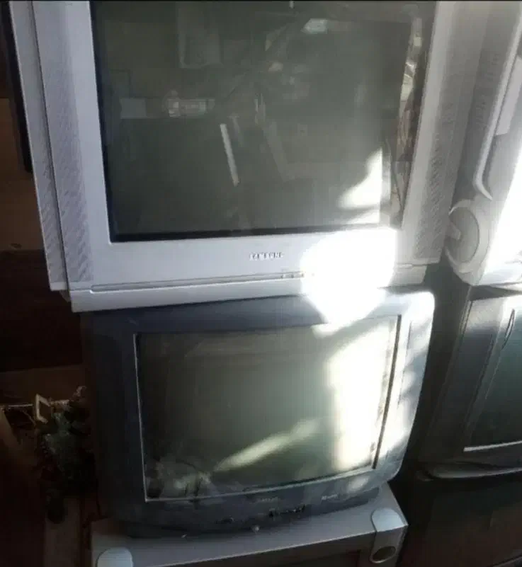 معامله تلویزیون قدیمی سوخته|تلویزیون و پروژکتور|خرم‌آباد, |دیوار