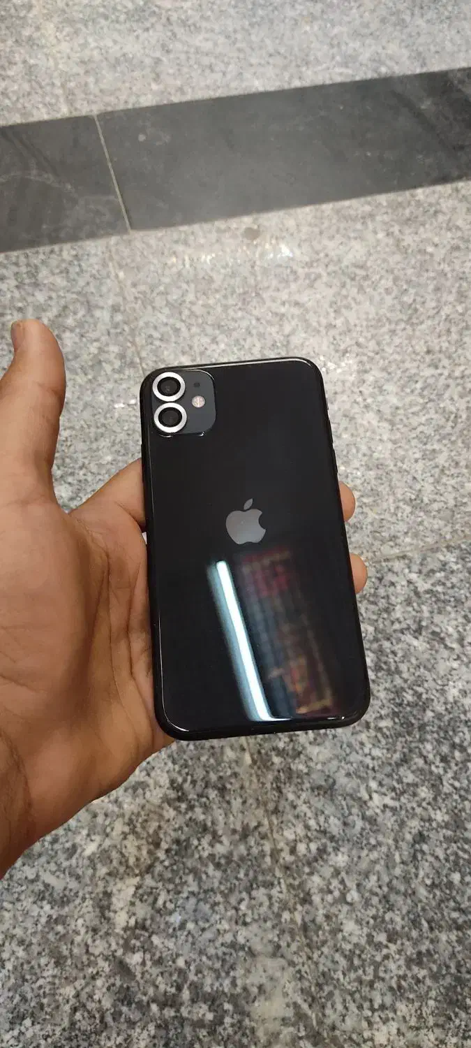ایفون 11 نرمال 128|موبایل|همدان, |دیوار