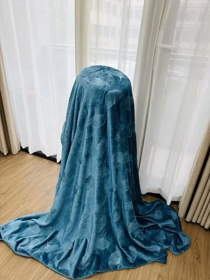 پتو خارجی عمده|رختخواب، بالش، پتو|رباطکریم, شهرک والفجر|دیوار