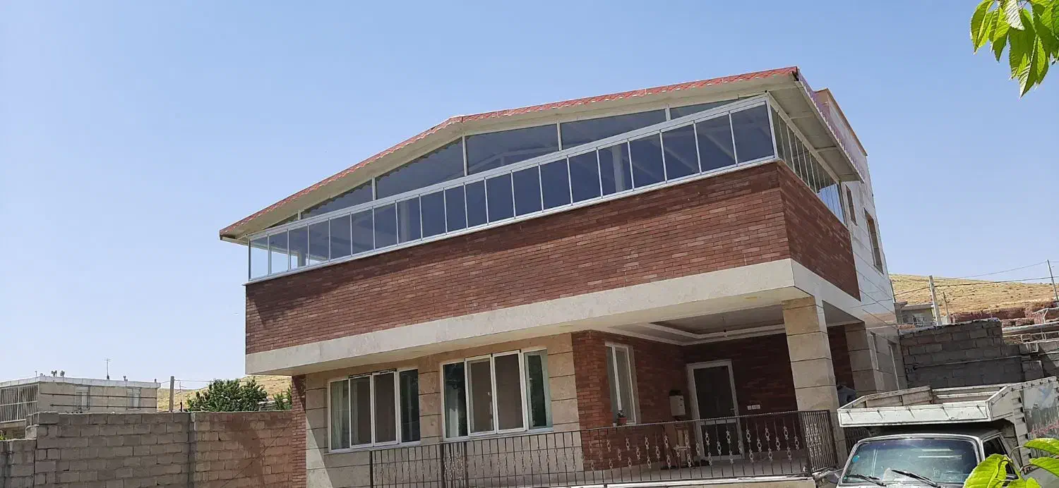 تولید و اجرای شیشه بالکن ریلی|مصالح و تجهیزات ساختمان|تبریز, |دیوار