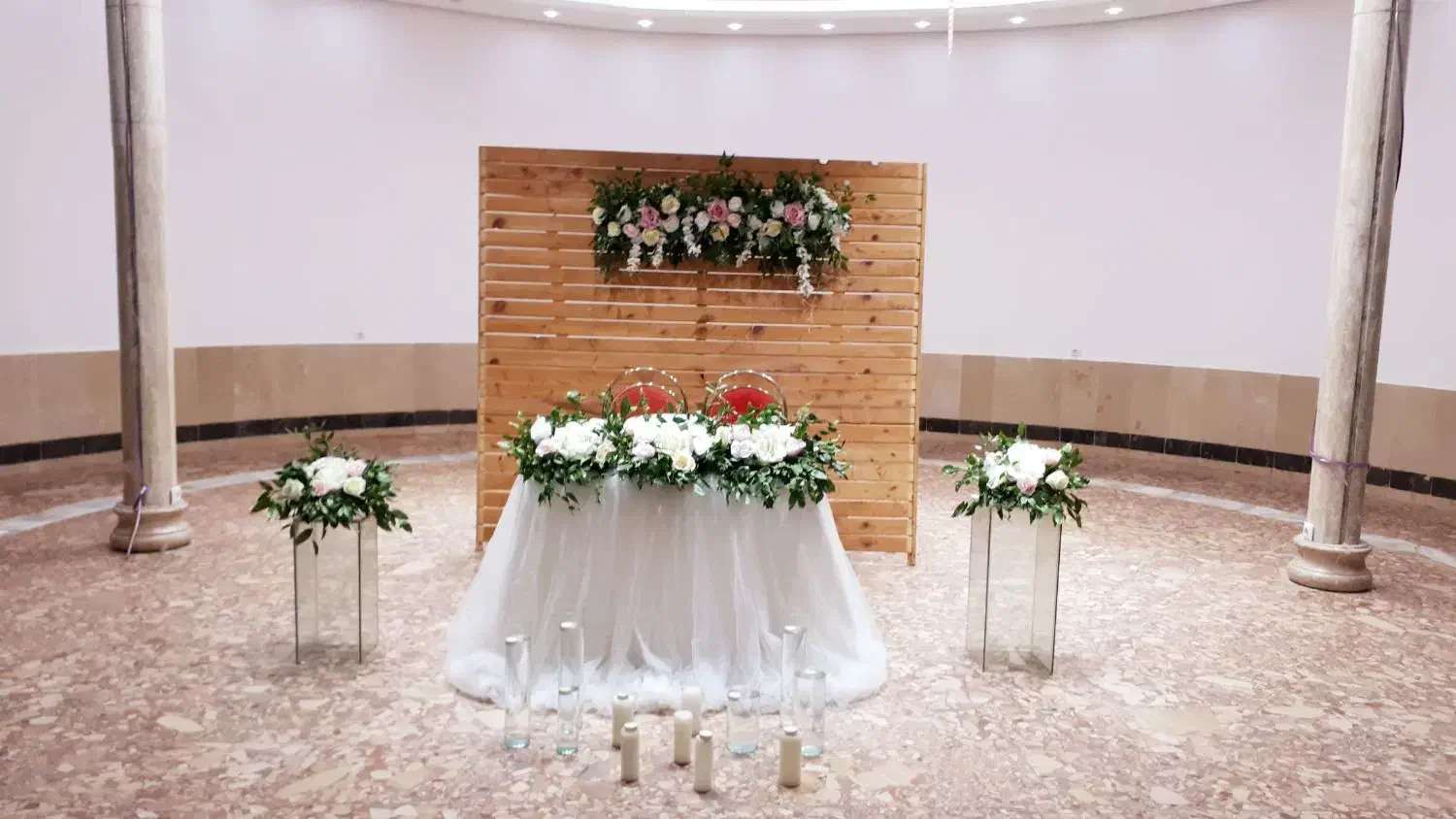 بک گراند چوبی و حلقه فلزی|صنایع دستی و سایر لوازم تزئینی|تربت جام, یحیی آباد|دیوار