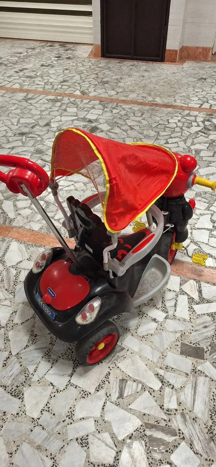 سه چرخه.کریر.|کالسکه و لوازم جانبی|رشت, سعدی (تختی)|دیوار