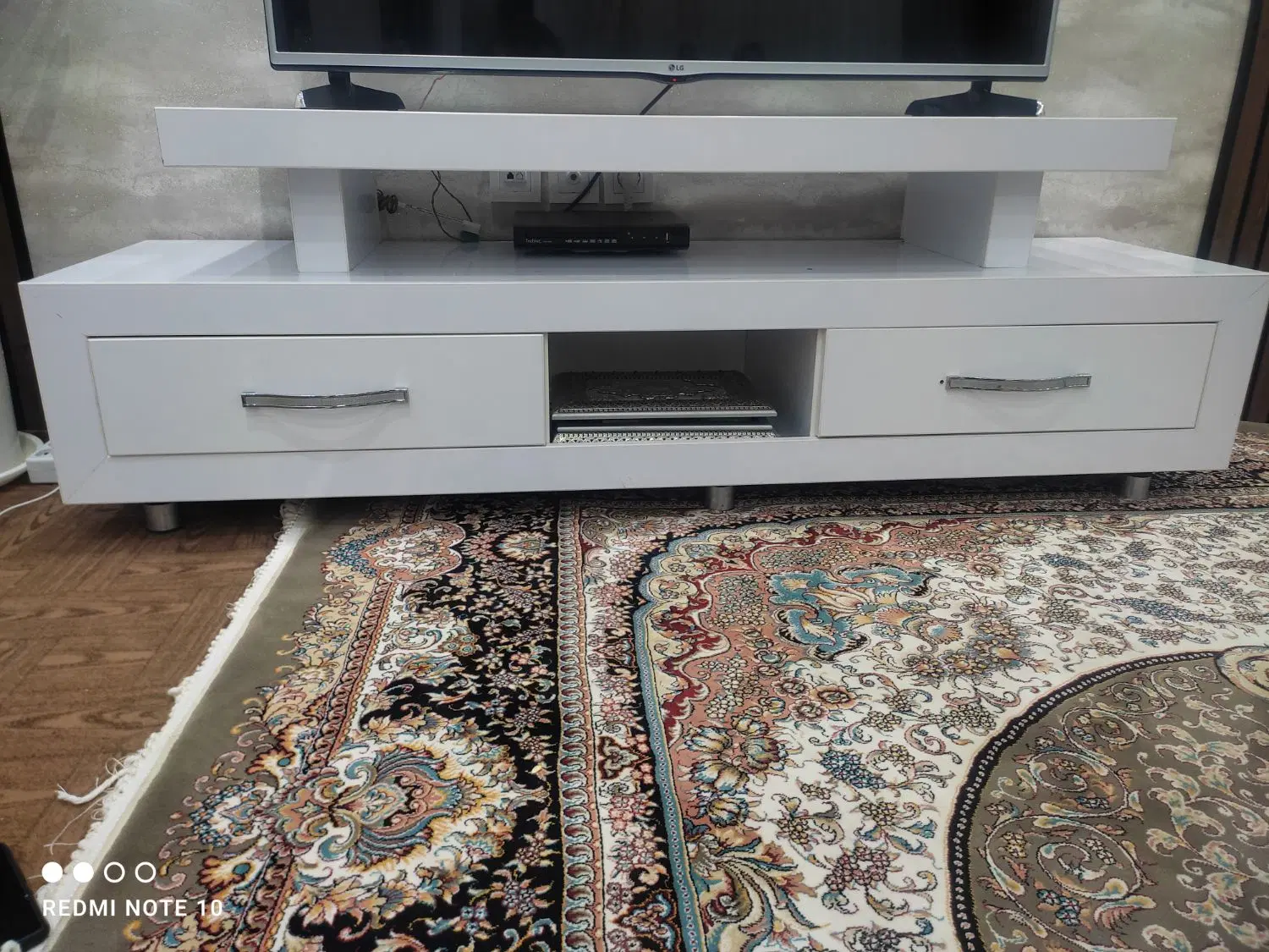 Tv.|میز تلویزیون|کرمانشاه, |دیوار