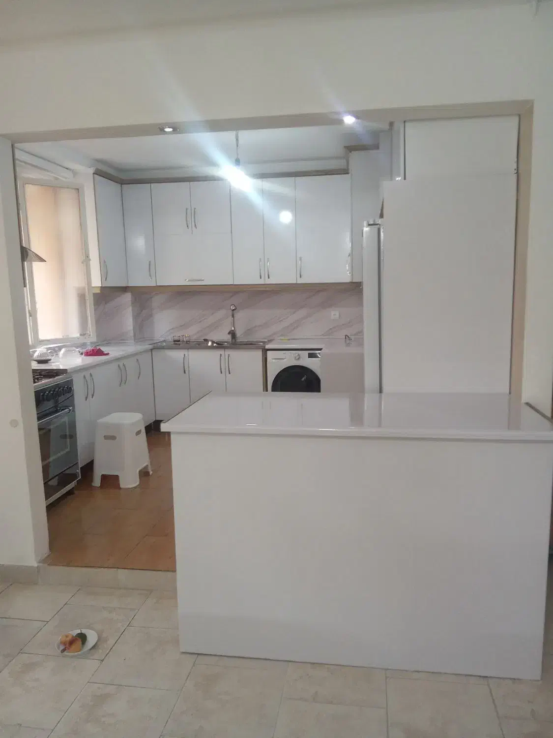 نصاب انواع برچسب کابینت‌و نصب انواع ماربل شیت|خدمات پیشه و مهارت|کرج, کرج نو|دیوار