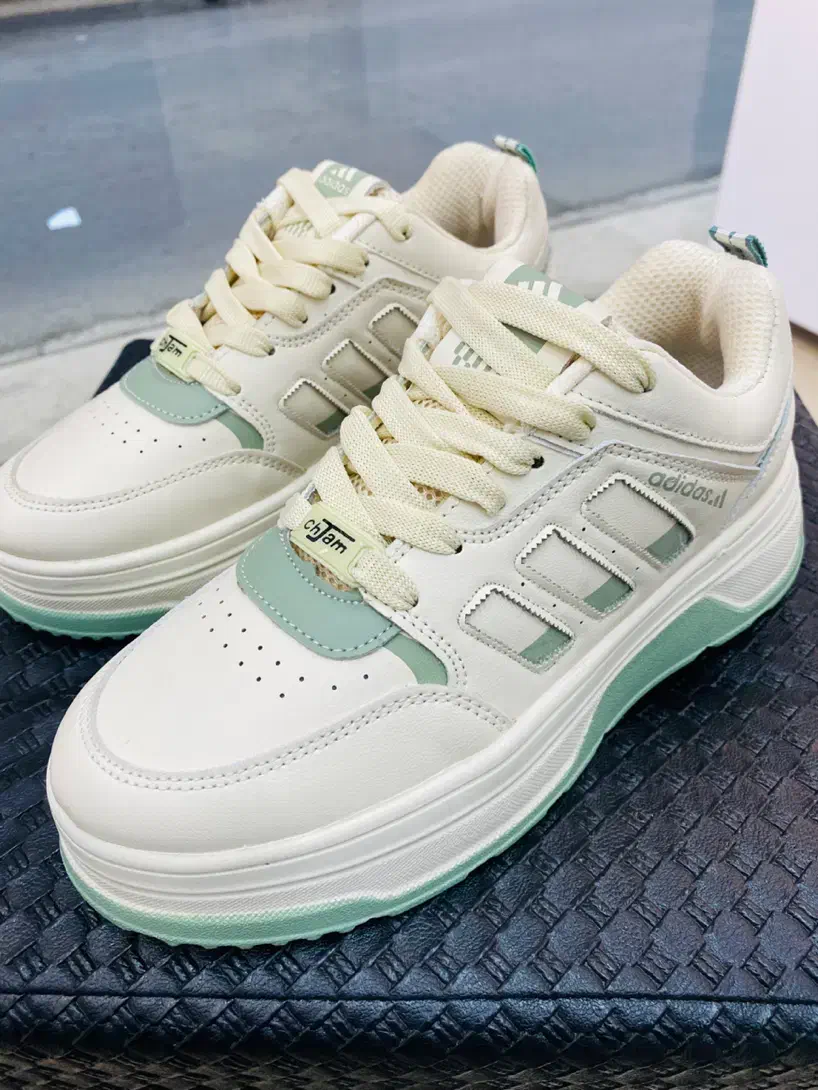 کفش زیر قیمت بازار|کیف، کفش، کمربند|گنبد کاووس, |دیوار