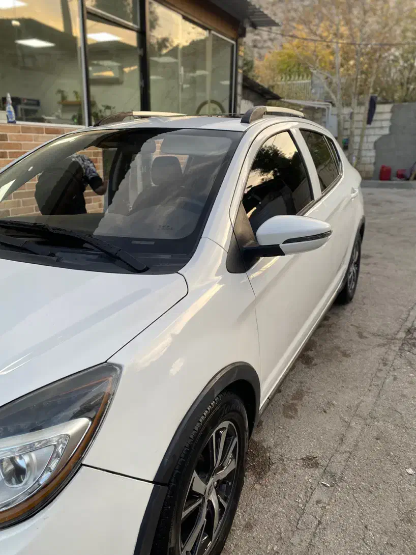 لیفان x50 اتومات مدل ۹۴|خودرو سواری و وانت|صدرا-فارس, فاز ۲|دیوار