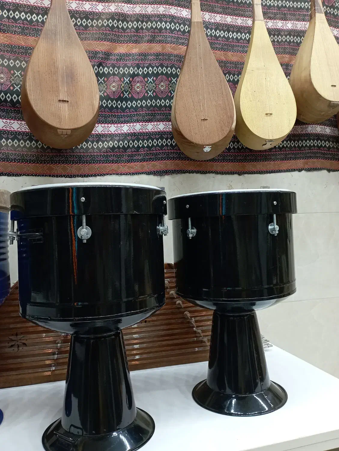 ضرب بوشهری قابل کوک و رگلاژ|سازهای سنتی|شیروان (خراسان), |دیوار