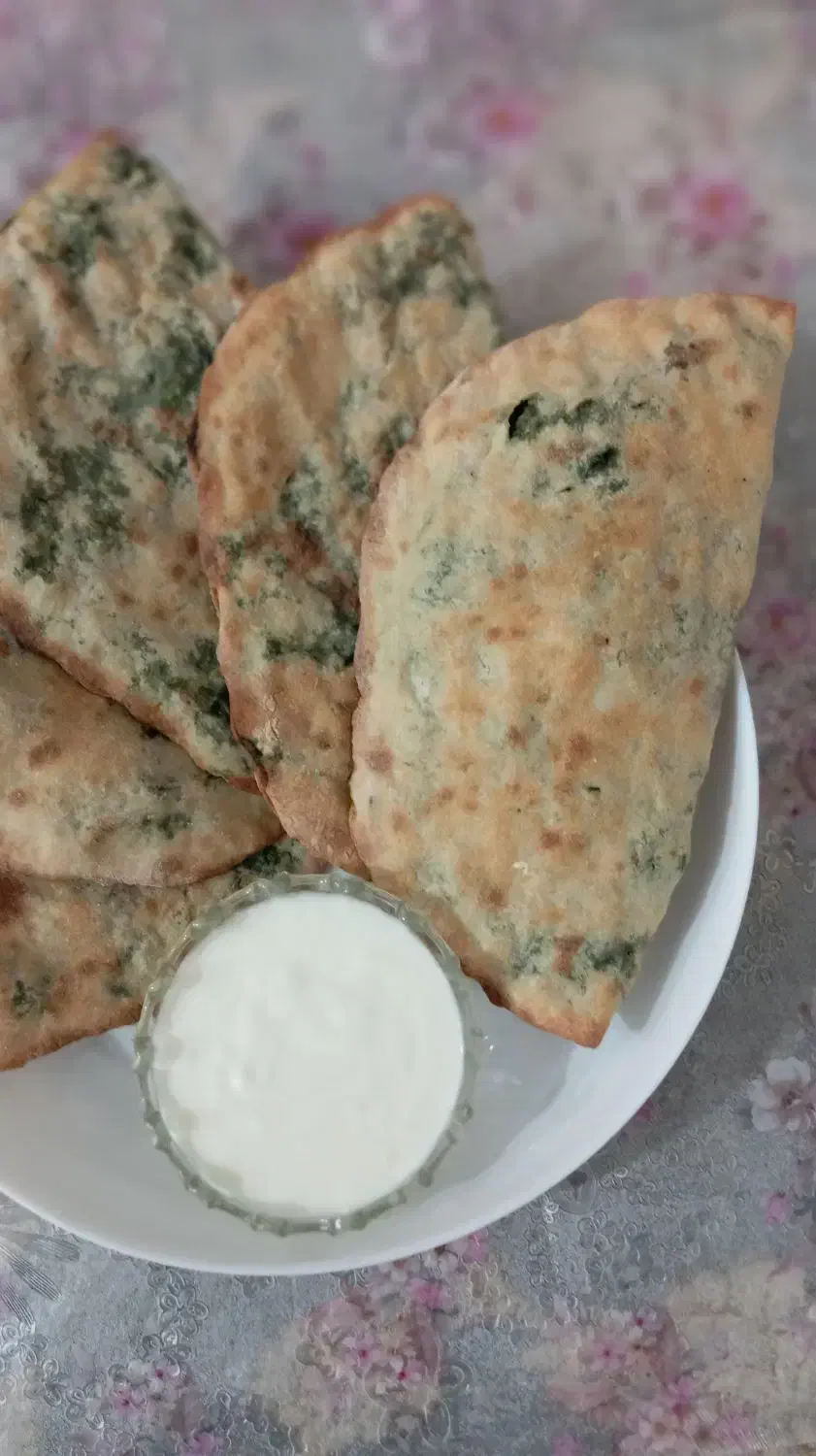 بولانی تنوری|خوردنی و آشامیدنی|قم, ناصردیوان|دیوار