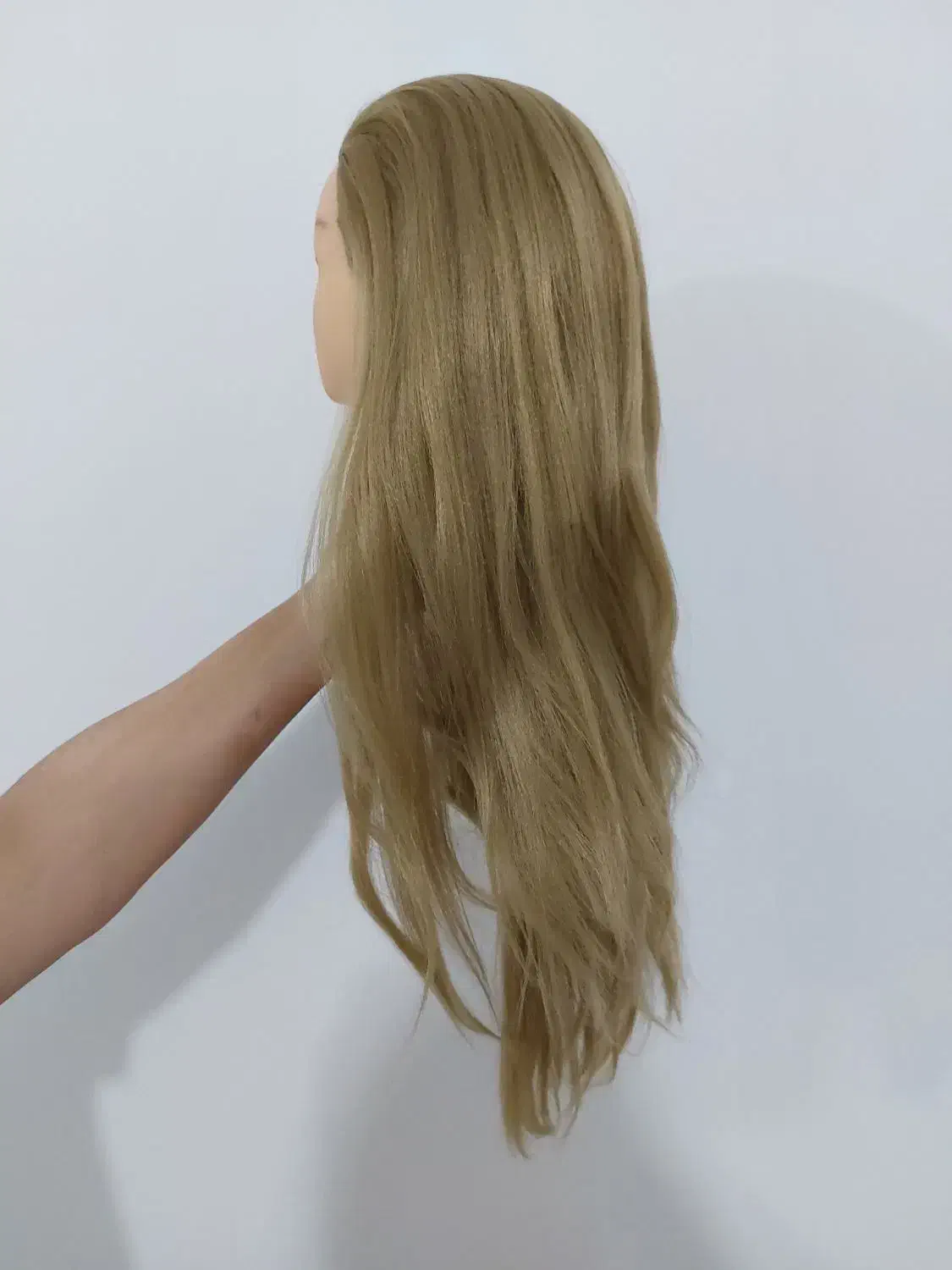 وسایل شنیون|آرایشگاه و سالنهای زیبایی|سنندج, |دیوار