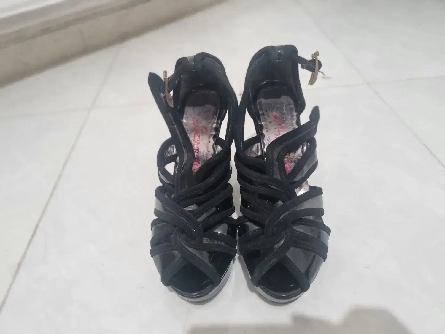 کفش پاشنه بلند مشکی|کیف، کفش، کمربند|کرمان, |دیوار