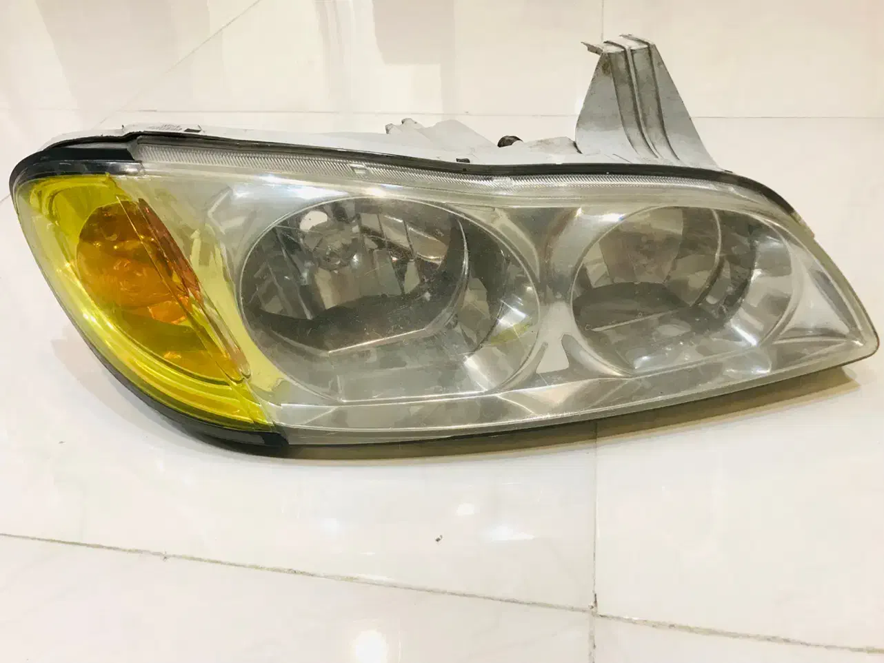 چراغ جلو ماکسیما استوک|قطعات یدکی و لوازم جانبی|تهران, دریان‌نو|دیوار