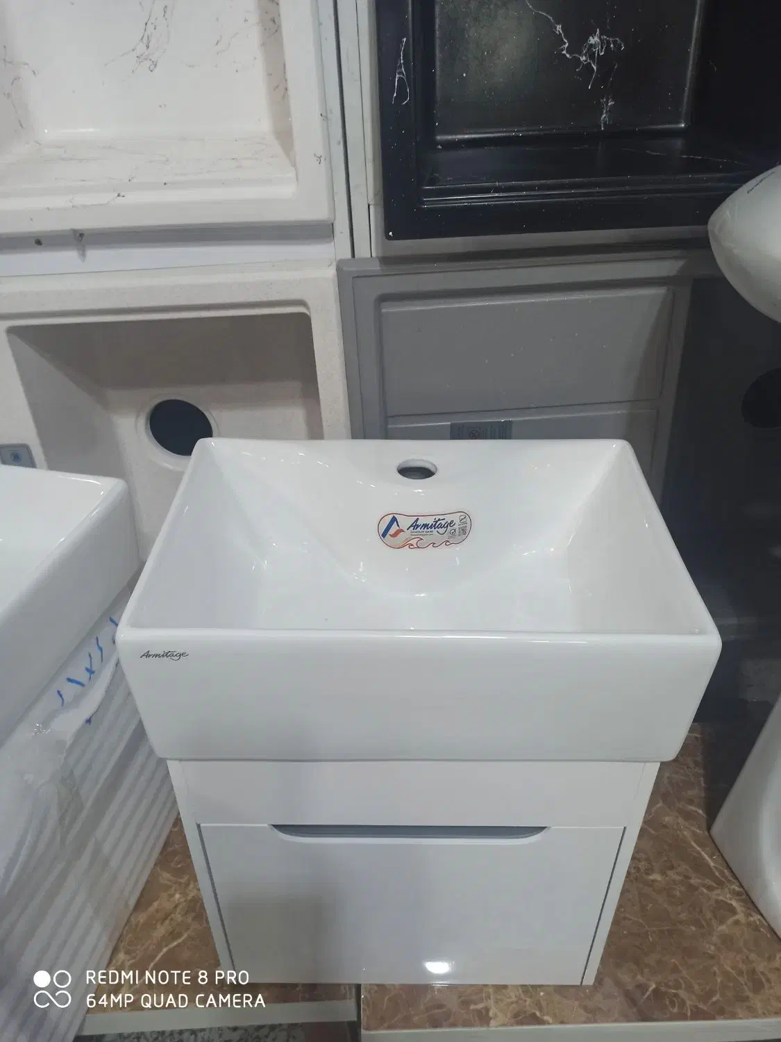 روشویی سایز 45*30 آرمیتاژ درجه یک (کارخانه)|لوازم سرویس بهداشتی|تبریز, |دیوار