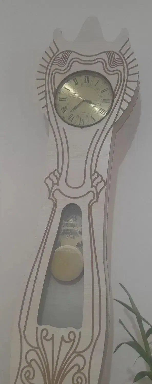 ساعت ایستاده|ساعت دیواری و تزئینی|پرند, فاز ۶|دیوار