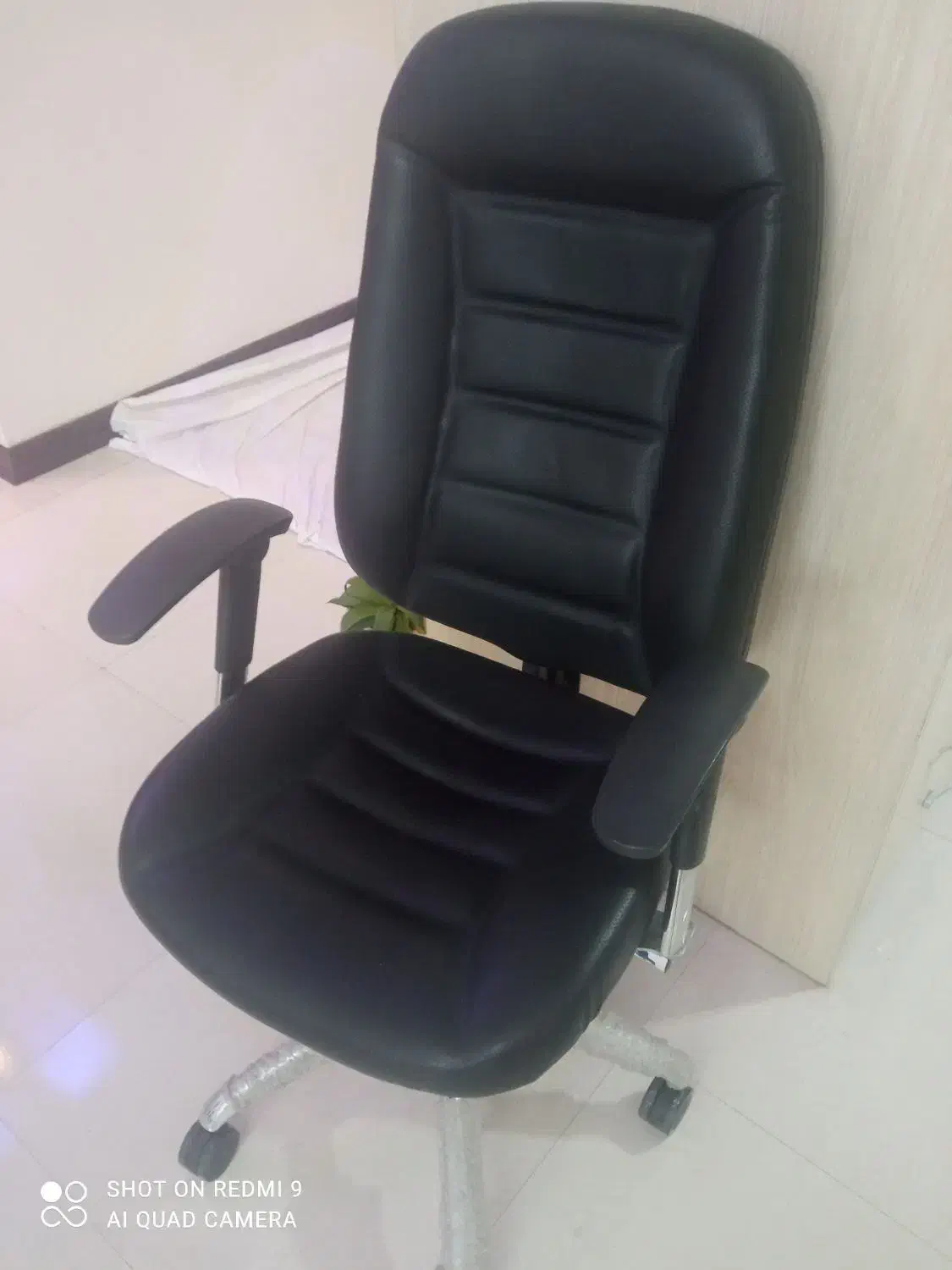 صندلی تنفسی چرخشی پدال دار با پشتی بلندوقابل تنظیم|مبلمان اداری|شهرکرد, |دیوار