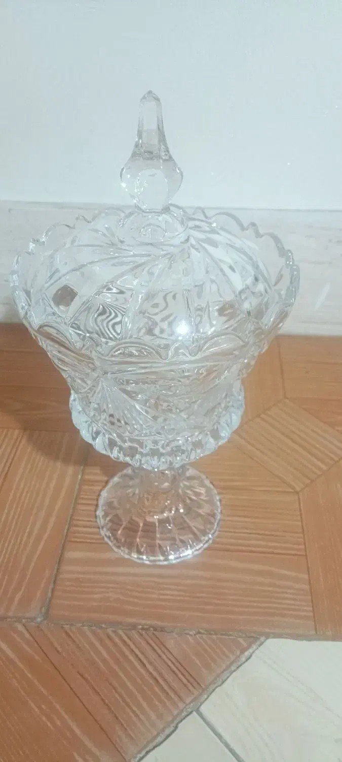 شکلات خوری|ظروف سرو و پذیرایی|محلات, |دیوار