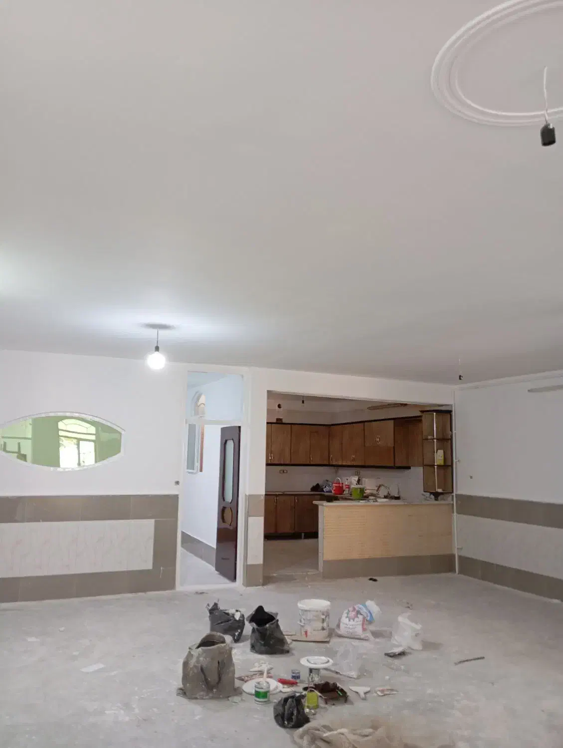 رنکاری ونقاشی ساختما|خدمات پیشه و مهارت|قم, ولیعصر|دیوار