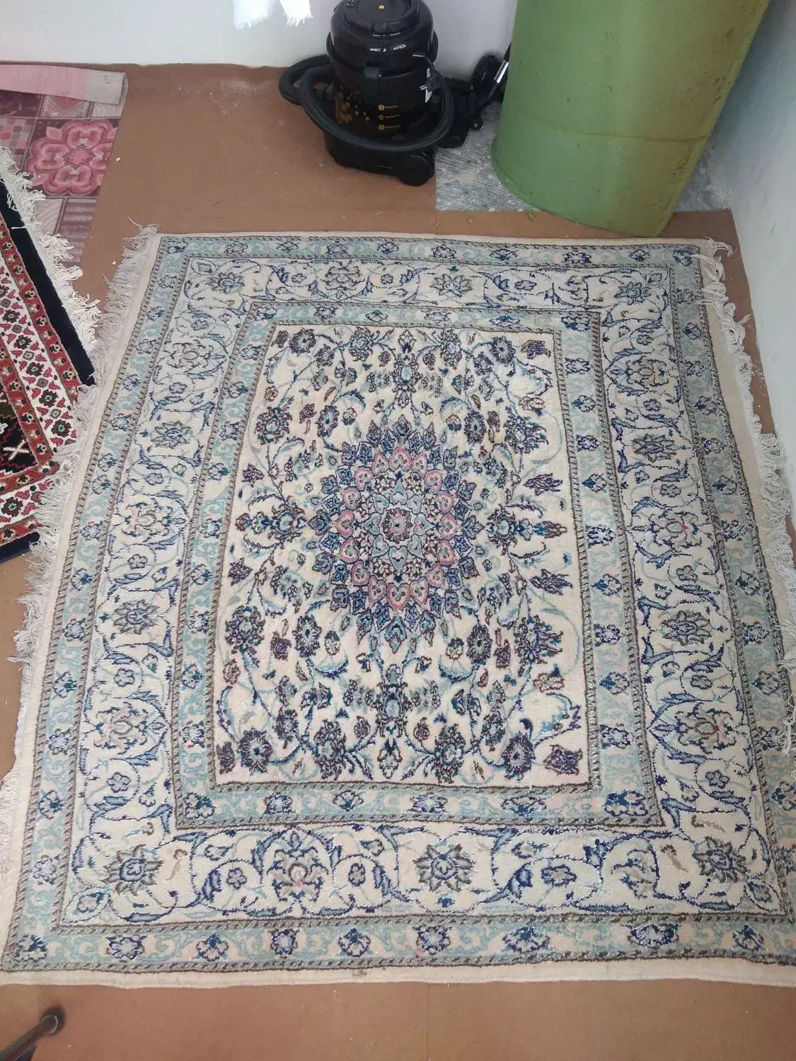 فرش دستباف|فرش|نیشابور, گنبد سبز|دیوار