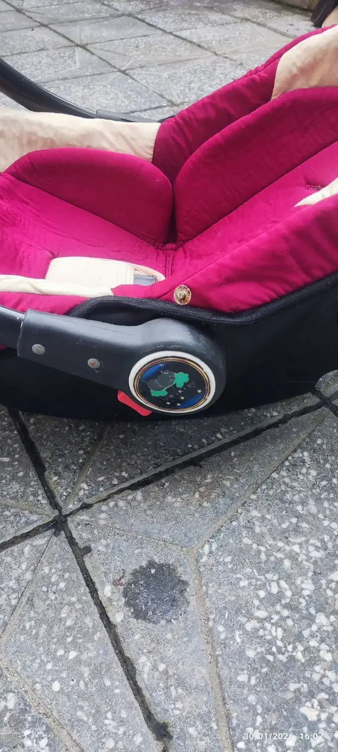 کریر بچه درحد نو|کالسکه و لوازم جانبی|رشت, شهرک آیت الله منتظری|دیوار