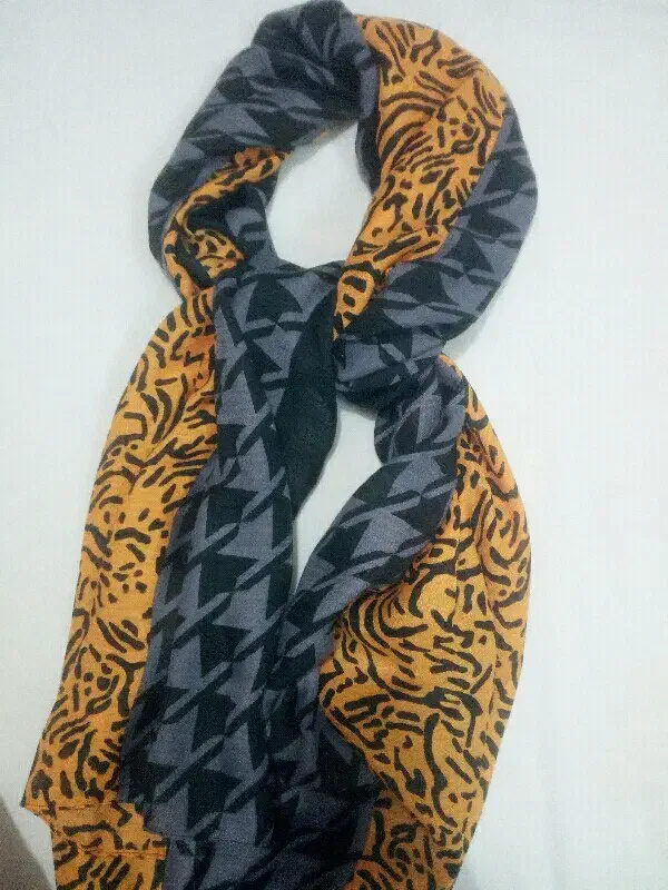 لباس|لباس|گنبد کاووس, |دیوار