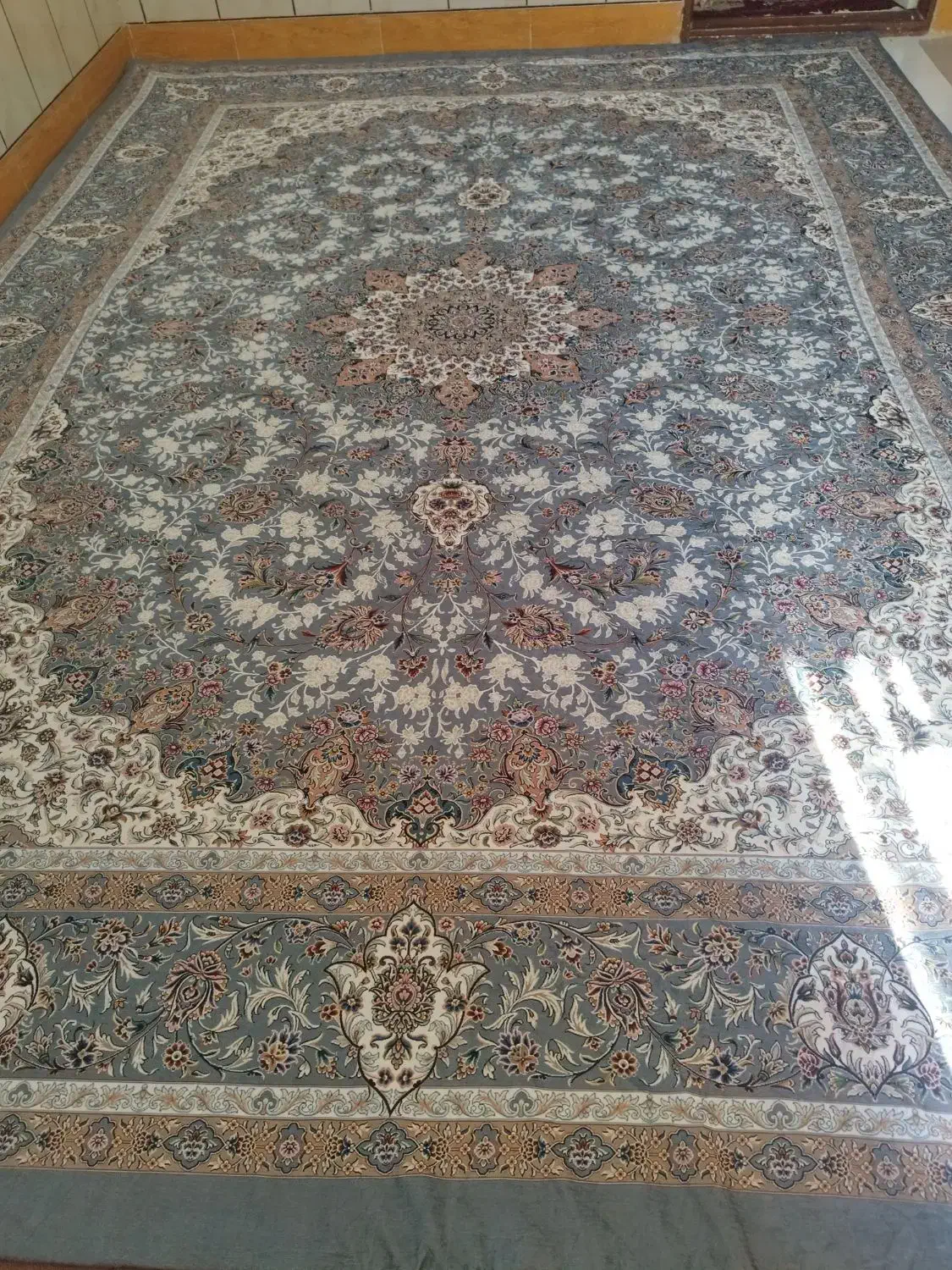 روفرشی کشدار|روفرشی|اهواز, چنیبه علیا|دیوار