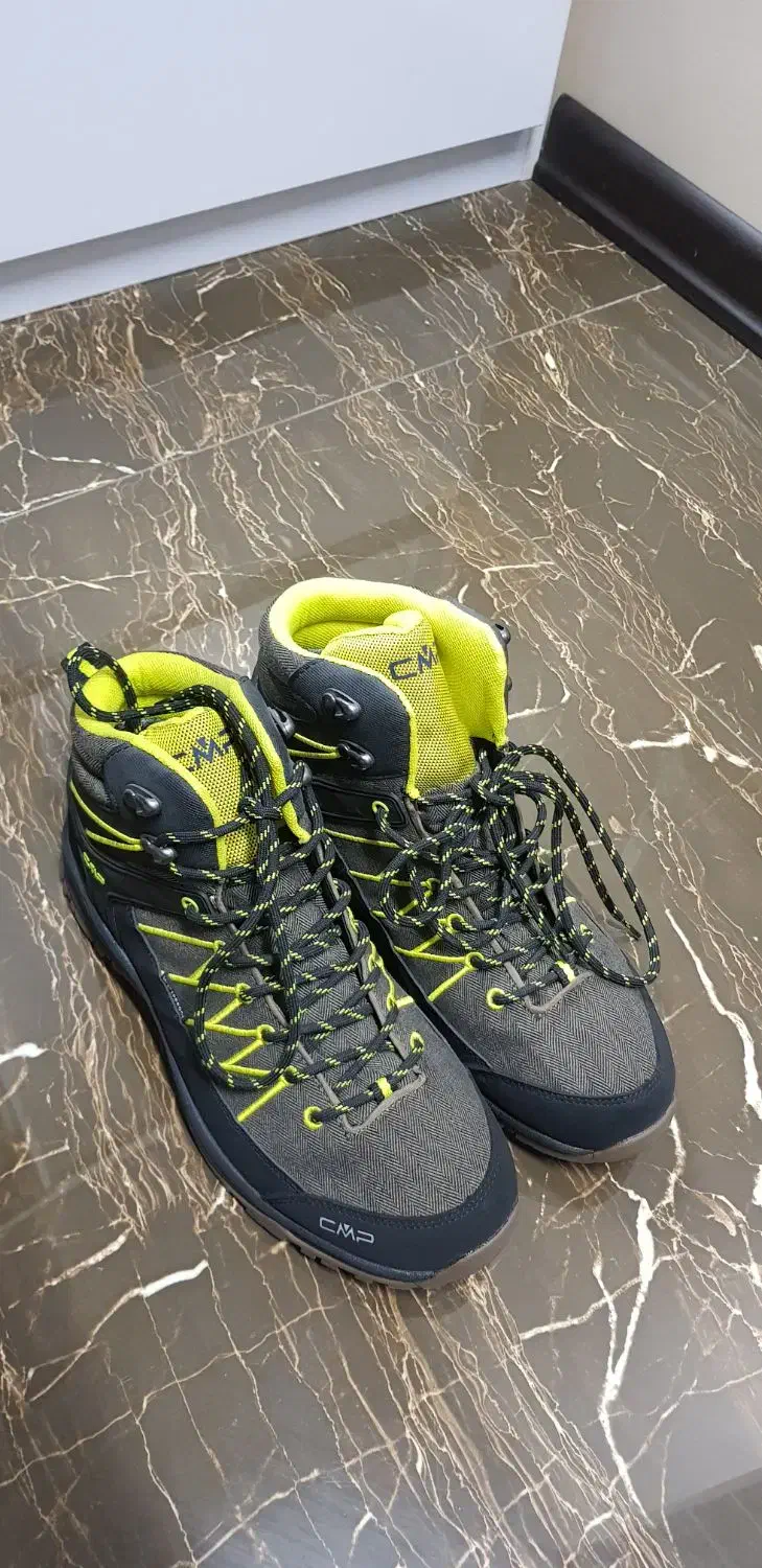 کفش طبیعت گردی|کوهنوردی و کمپینگ|پردیس, فاز ۳|دیوار