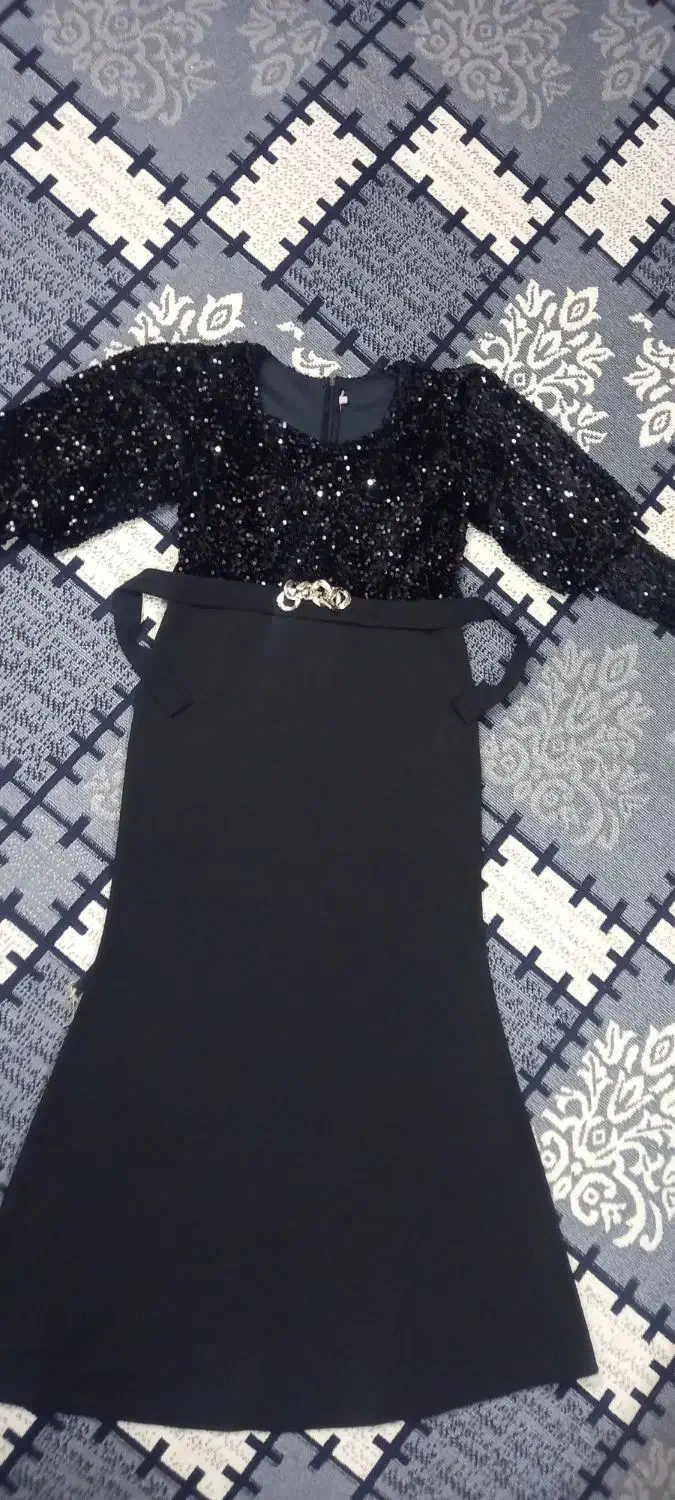 لباس مجلسی|لباس|چناران, |دیوار