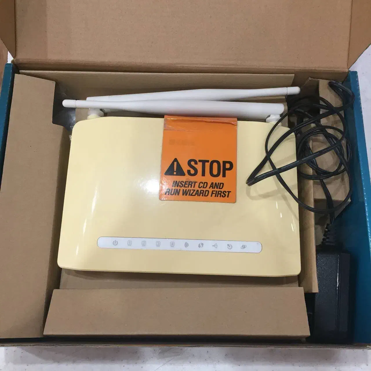 مودم Dlink|مودم و تجهیزات شبکه|محمدشهر, شهرک پیام (مهرالبرز)|دیوار