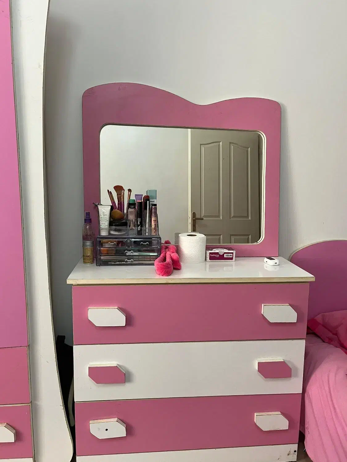 سرویس خواب|تخت و سرویس خواب|آستارا, |دیوار