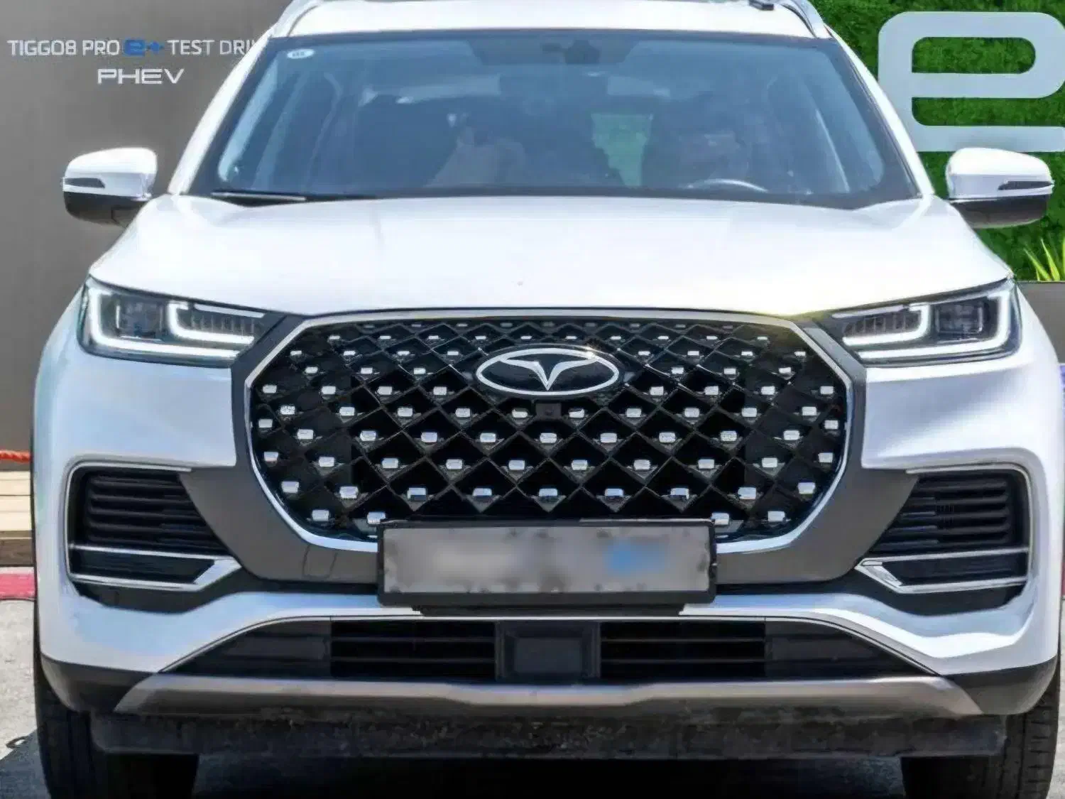 تیگو۸ هیبرید+e|خودرو سواری و وانت|خمینیشهر, |دیوار