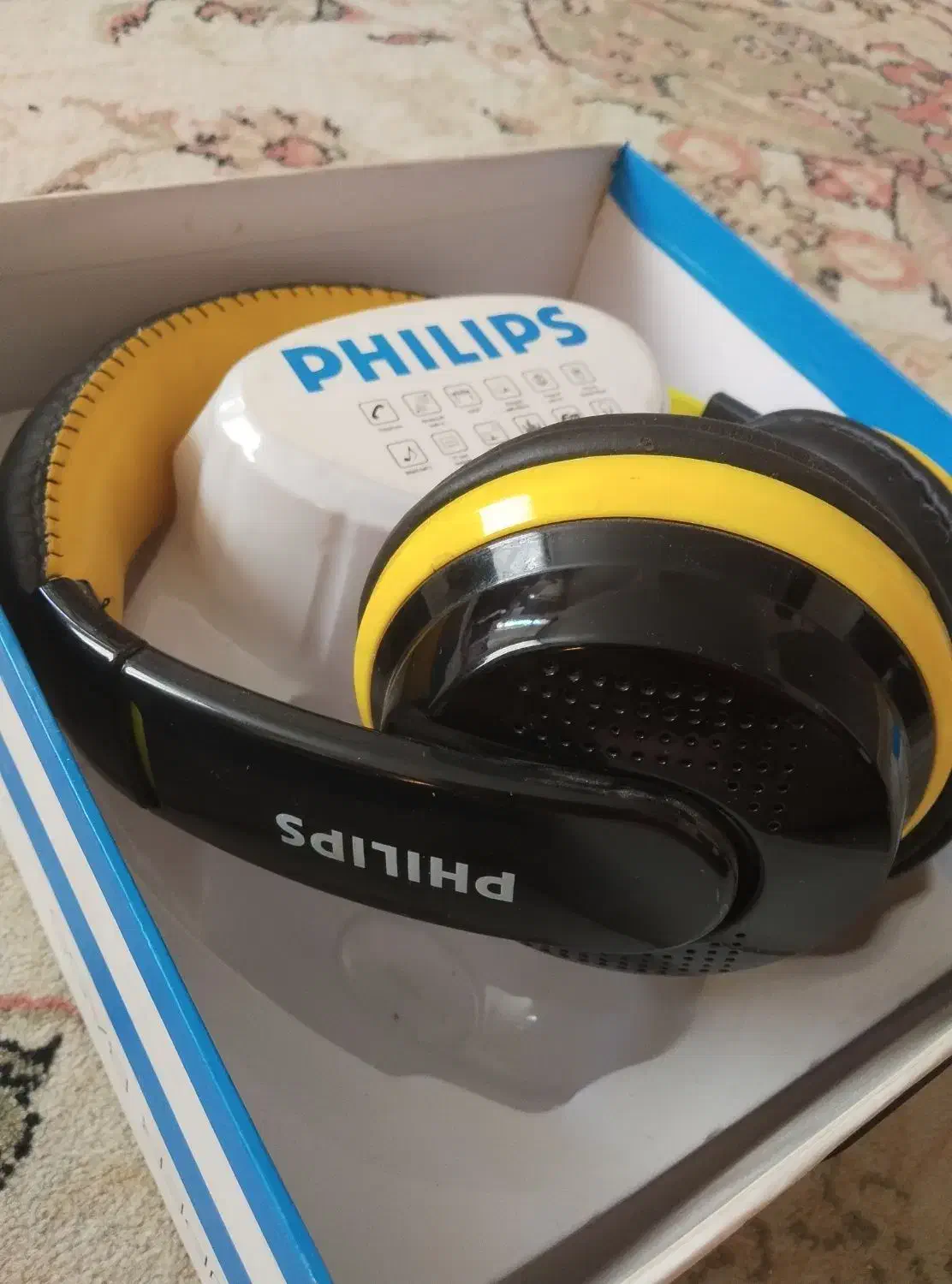 هدفن فیلیپس استفاده نشده فقط، باطری نداره|پخش‌کننده همراه|اراک, |دیوار