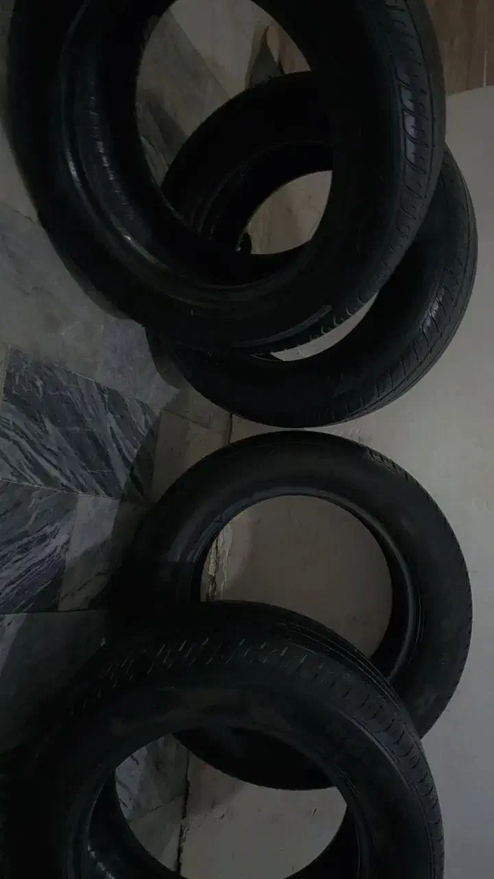 لاستیک پژو سایز 15|قطعات یدکی و لوازم جانبی|بروجرد, |دیوار