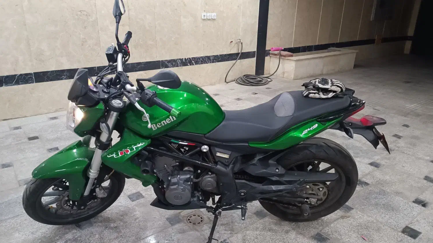 موتور بنلی ۲۵۰ دو سیلندر|موتورسیکلت|تهران, استخر|دیوار