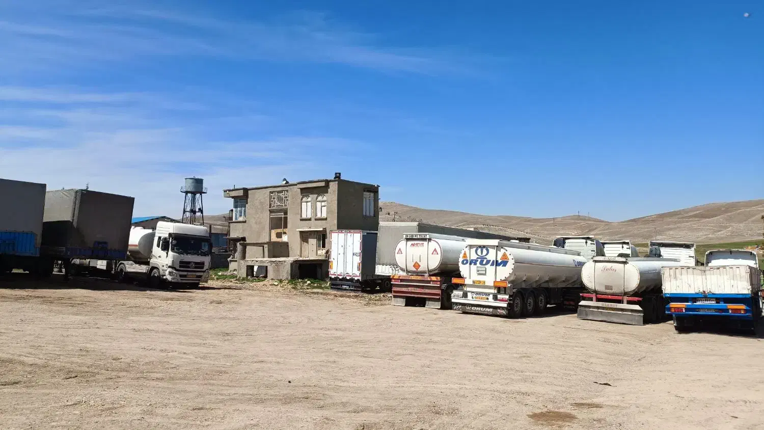 زمین تجاری ۸۴۱۰ متری میدان آزادگان|فروش دفتر صنعتی، کشاورزی، تجاری|کرمانشاه, |دیوار